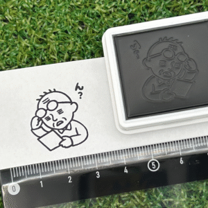 イラストACで人気のイラストレーターとコラボした限定デザインのスタンプ　シヤチハタ OSMO(オスモ)25×30mm はんこ ハンコ　ん？