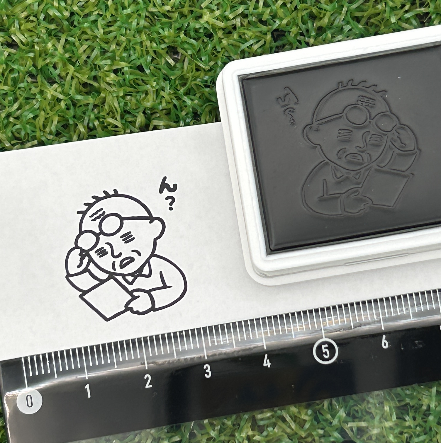 イラストACで人気のイラストレーターとコラボした限定デザインのスタンプ　シヤチハタ OSMO(オスモ)25×30mm はんこ ハンコ　ん？