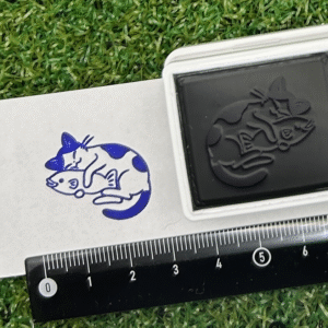 イラストACで人気のイラストレーターとコラボした限定デザインのスタンプ　シヤチハタ OSMO(オスモ)25×30mm はんこ ハンコ　お気に入り