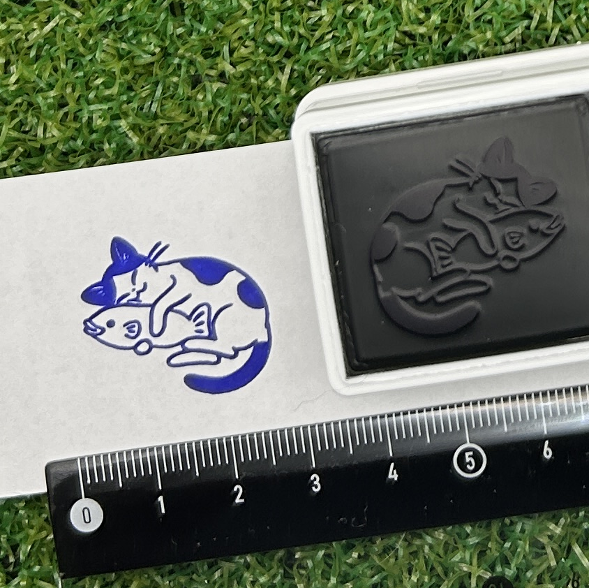 イラストACで人気のイラストレーターとコラボした限定デザインのスタンプ　シヤチハタ OSMO(オスモ)25×30mm はんこ ハンコ　お気に入り