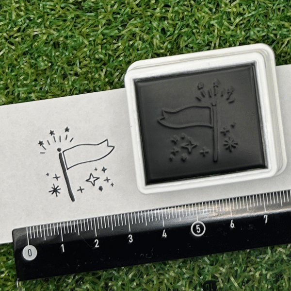 イラストACで人気のイラストレーターとコラボした限定デザインのスタンプ　シヤチハタ OSMO(オスモ)25×30mm はんこ ハンコ　書き込める旗
