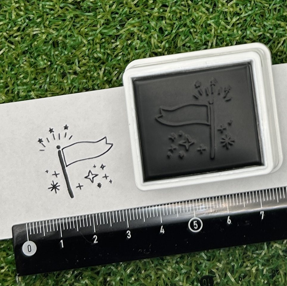 イラストACで人気のイラストレーターとコラボした限定デザインのスタンプ　シヤチハタ OSMO(オスモ)25×30mm はんこ ハンコ　書き込める旗