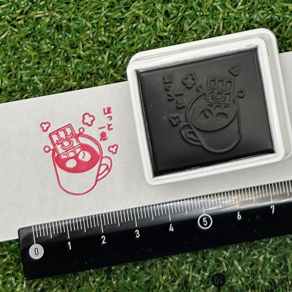 イラストACで人気のイラストレーターとコラボした限定デザインのスタンプ　シヤチハタ OSMO(オスモ)25×30mm はんこ ハンコ　ほっと一息