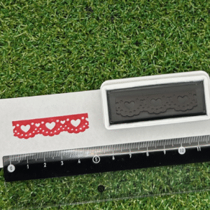 イラストACで人気のイラストレーターとコラボした限定デザインのスタンプ　シヤチハタ OSMO(オスモ)15×50mm はんこ ハンコ　ハートのレース